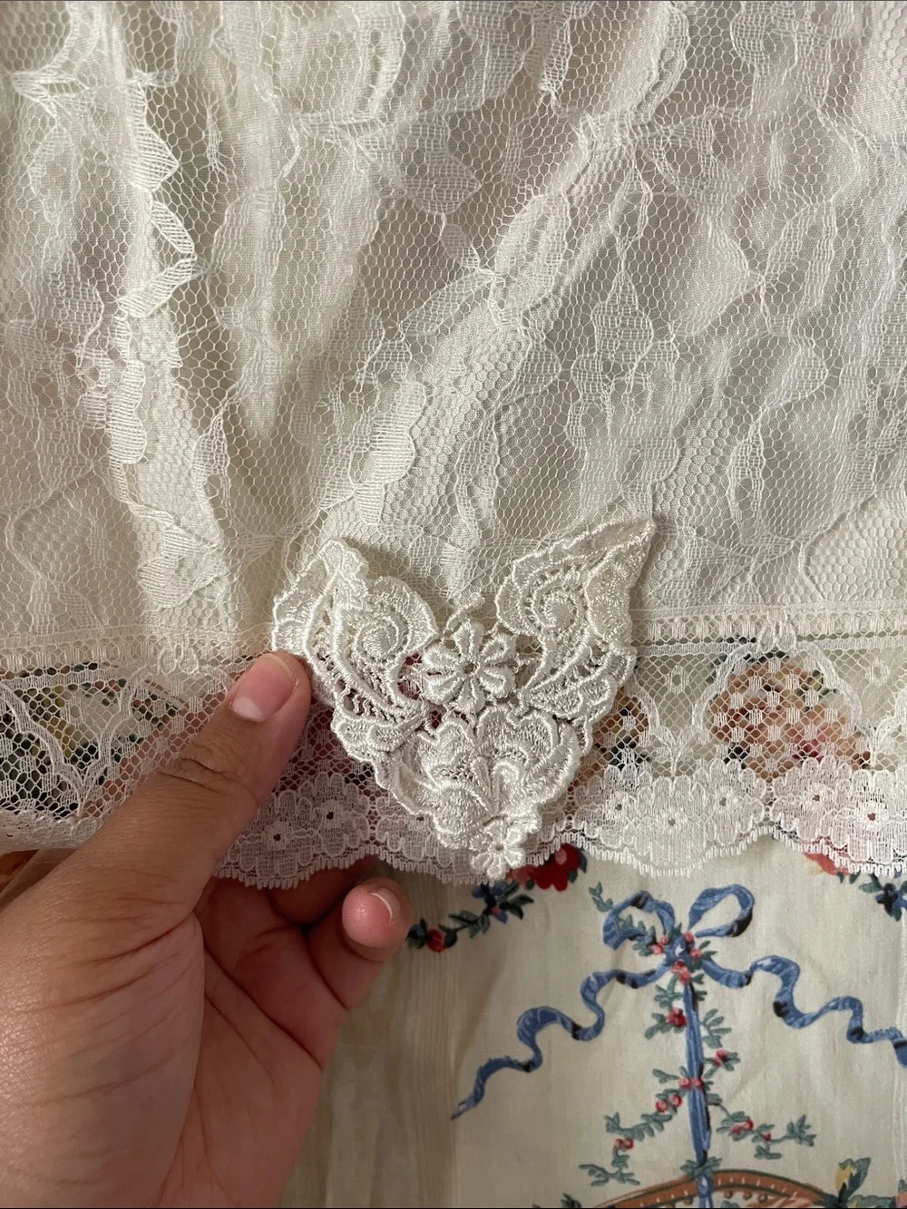Vintage Emily West Gunne Sax Cottagecore Cream Floral Lace Dress